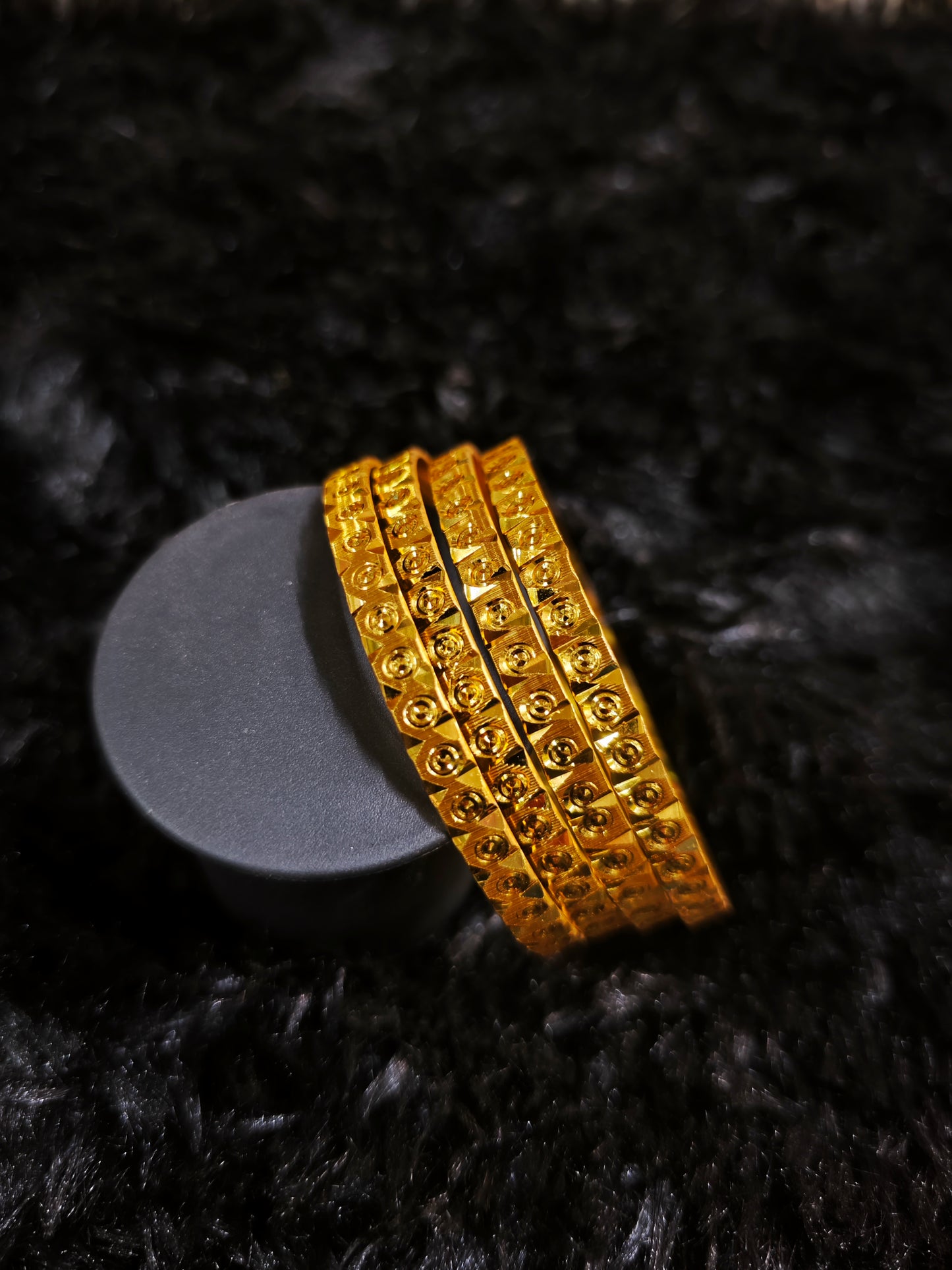 gold covering bangles 3789