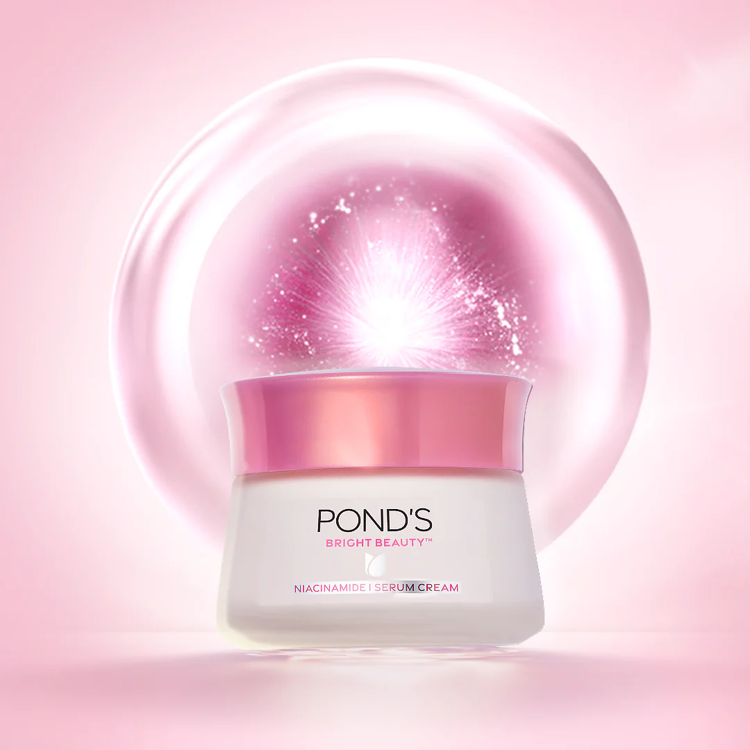 POND'S Bright Beauty SPF 15 PA ++ Day Cream Non-Oily, Mattifying Daily Face Moisturizer - With Niacinamide to Lighten Dark Spots for Glowing Skin