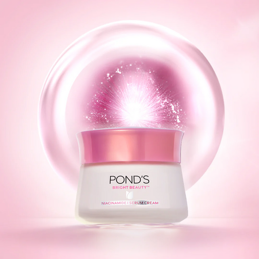 POND'S Bright Beauty SPF 15 PA ++ Day Cream Non-Oily, Mattifying Daily Face Moisturizer - With Niacinamide to Lighten Dark Spots for Glowing Skin