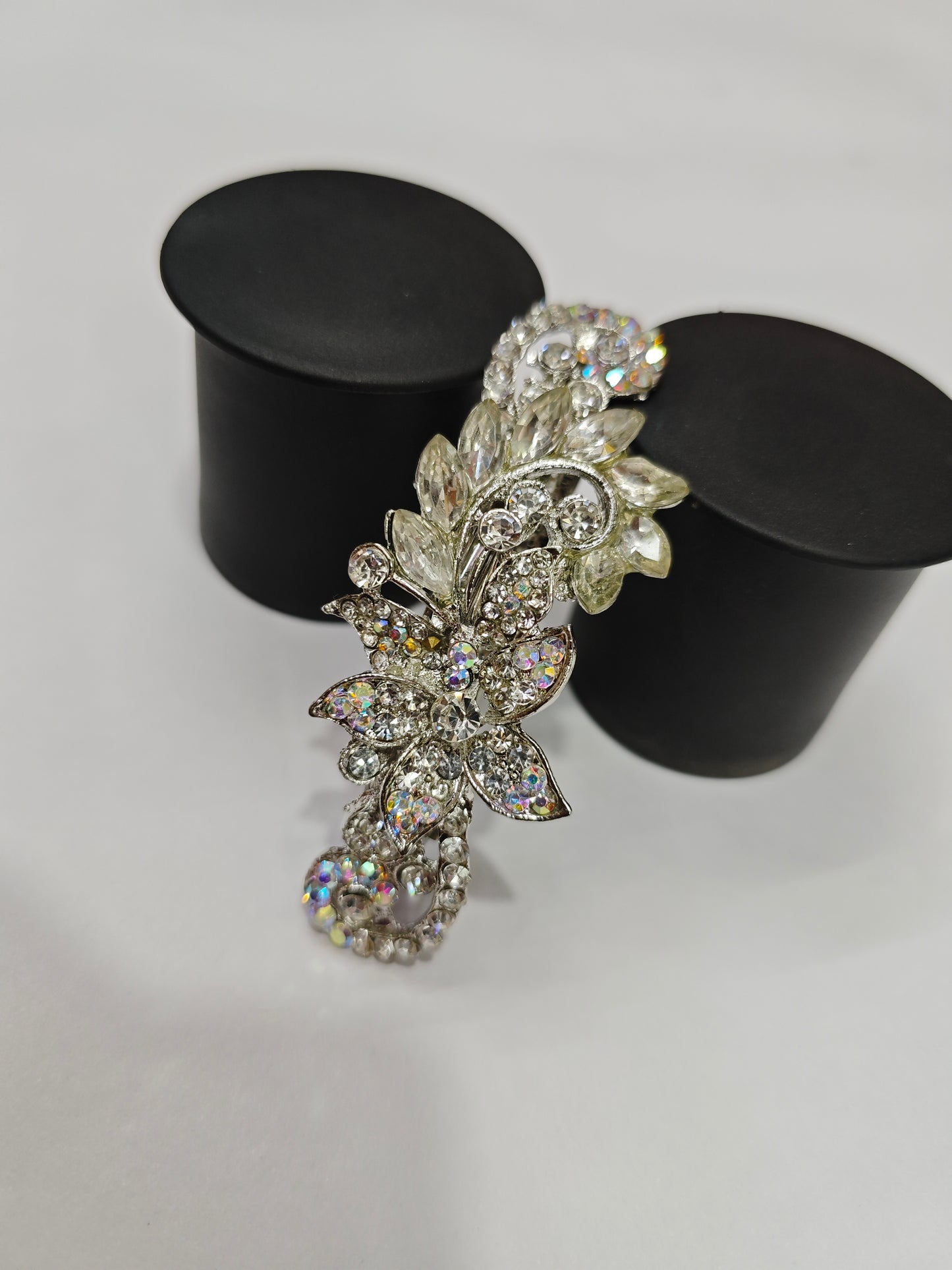 JP Hair clip 04