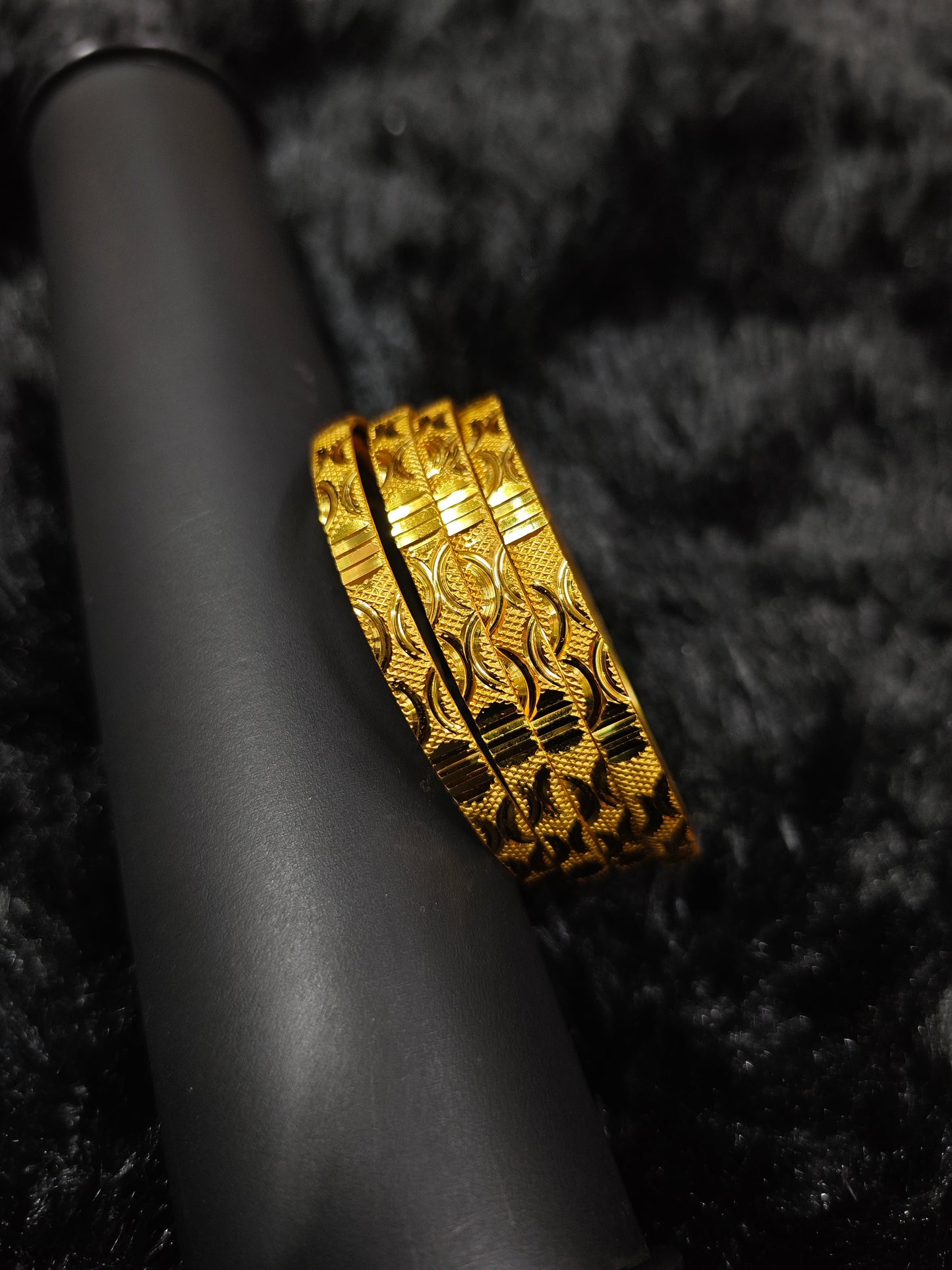 gold covering bangles 5290