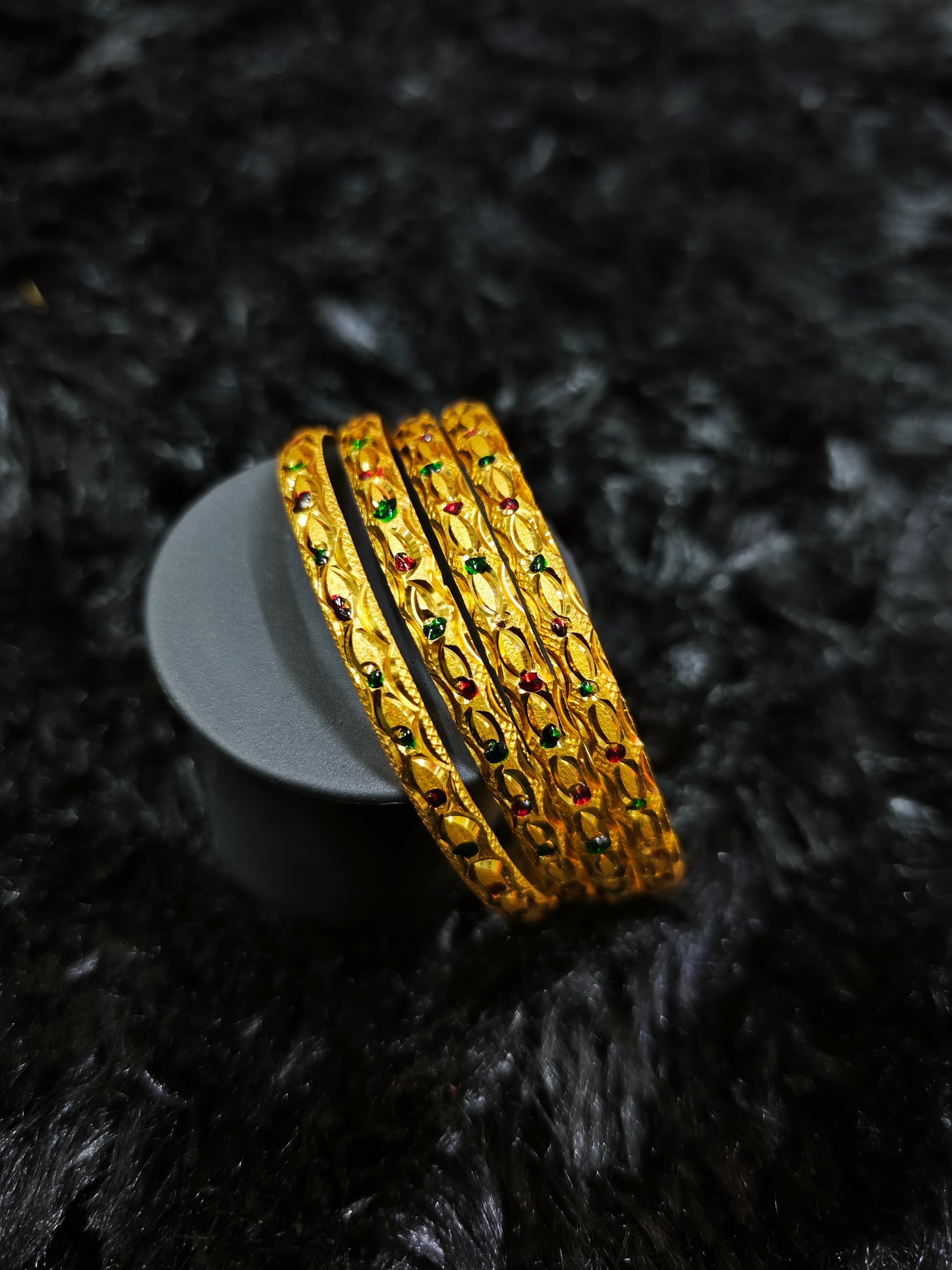 gold covering bangles 4520