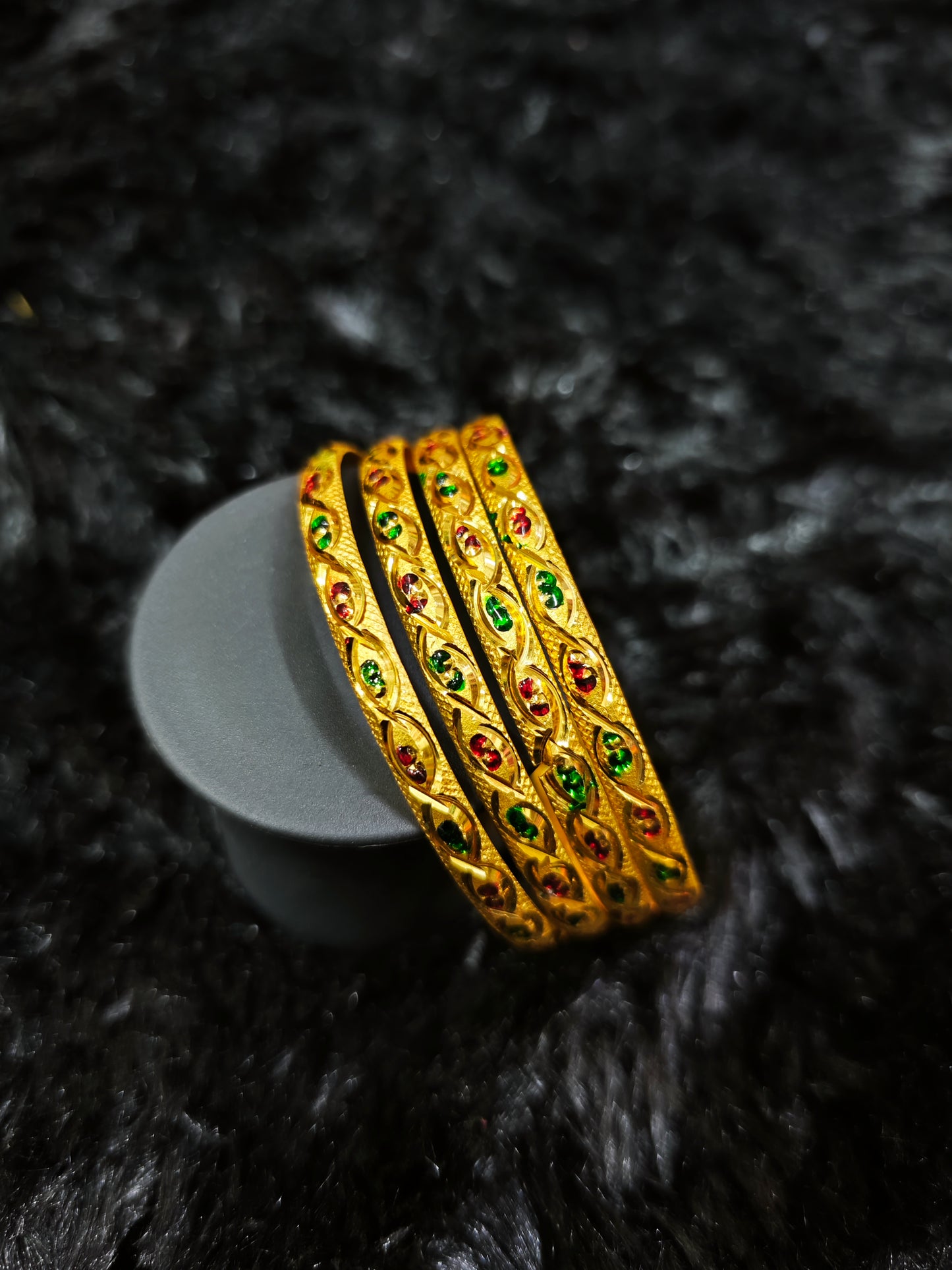 gold covering bangles 4520