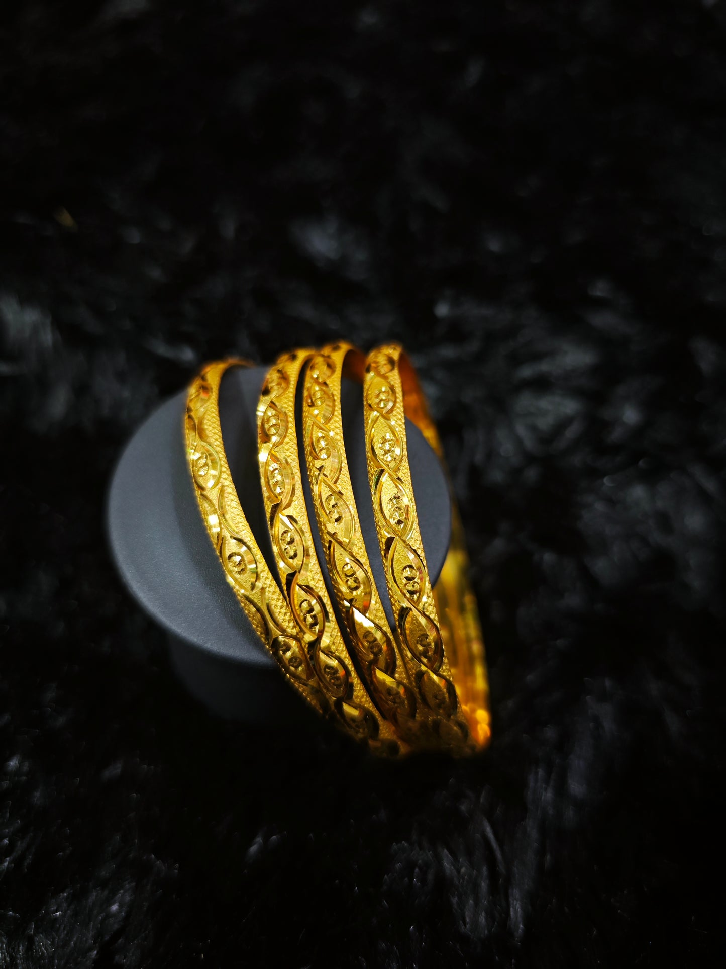 gold covering bangles 4500