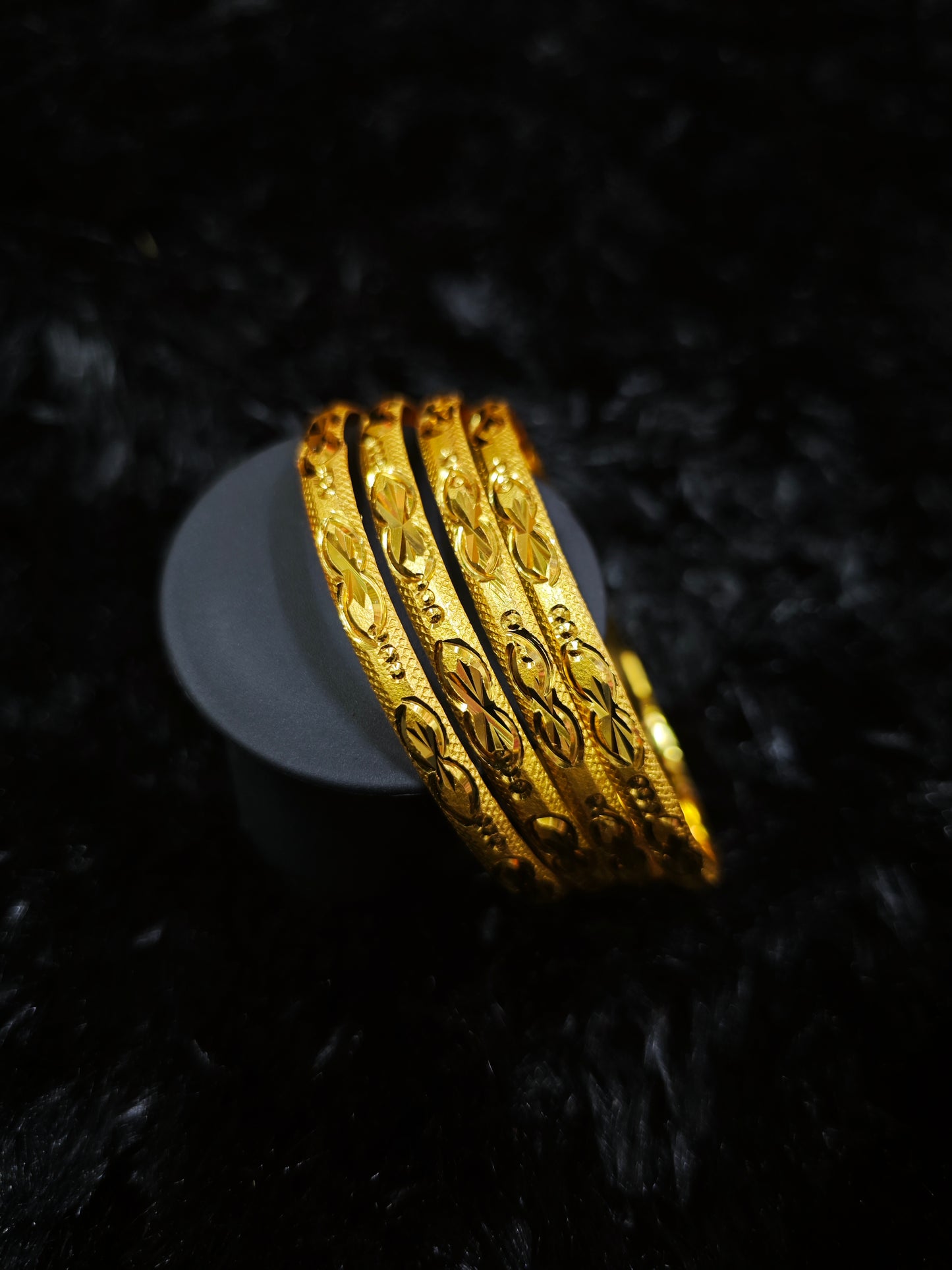 gold covering bangles 4500