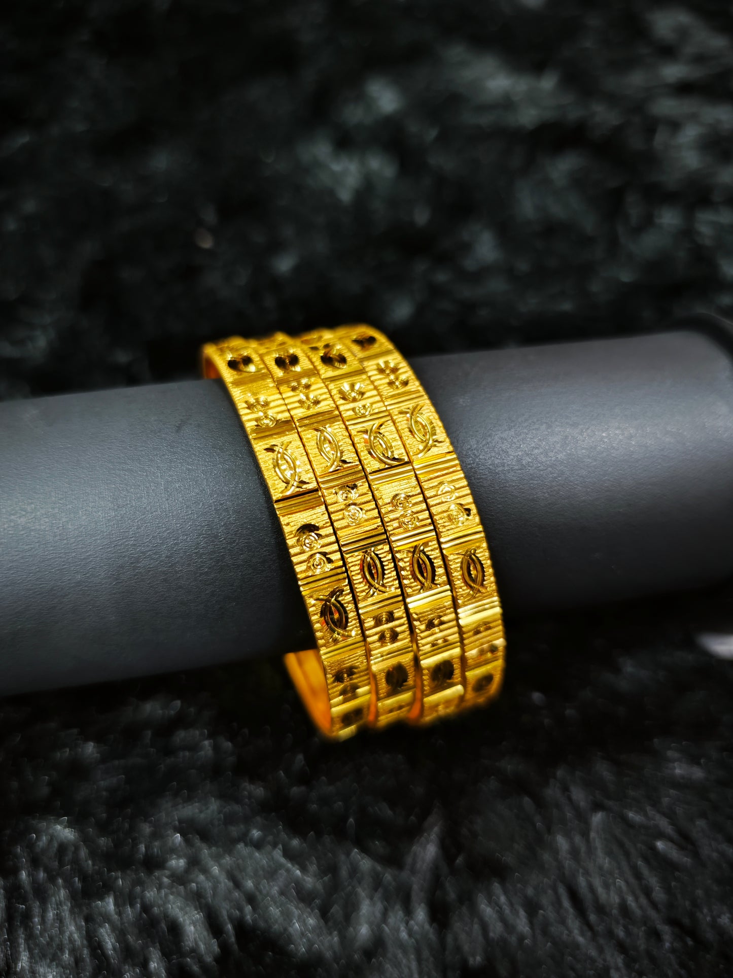 gold covering bangles 6100