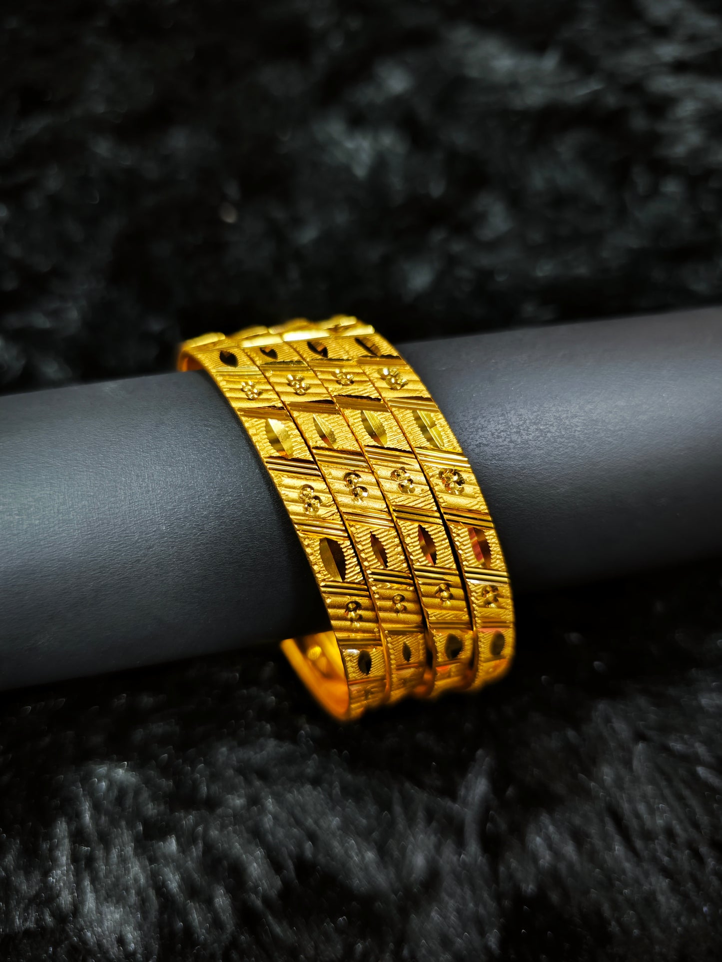 gold covering bangles 6100