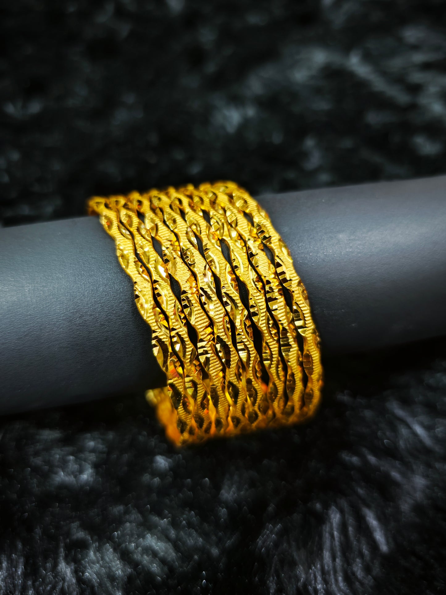 gold covering bangles 6500