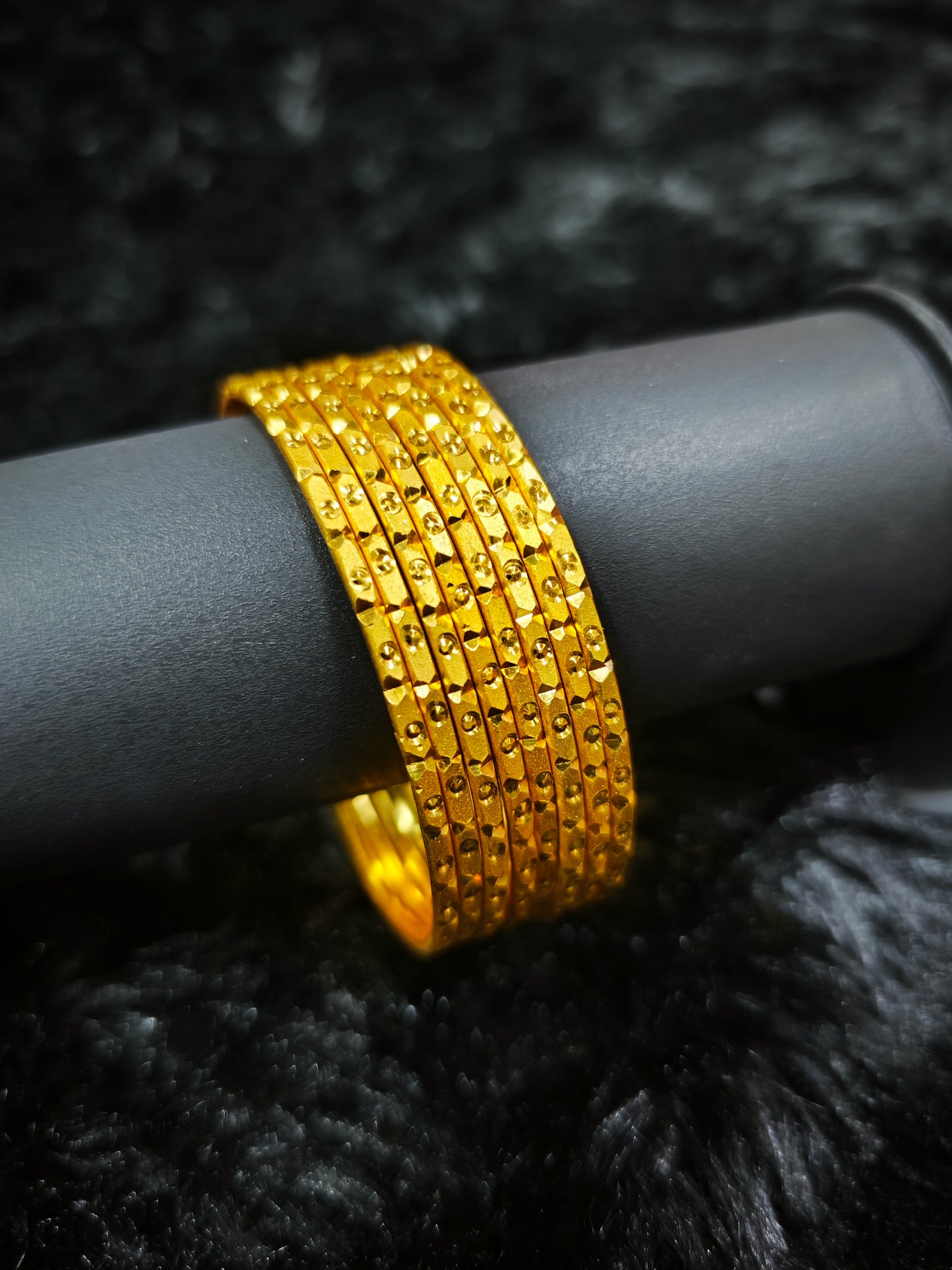 gold covering bangles N