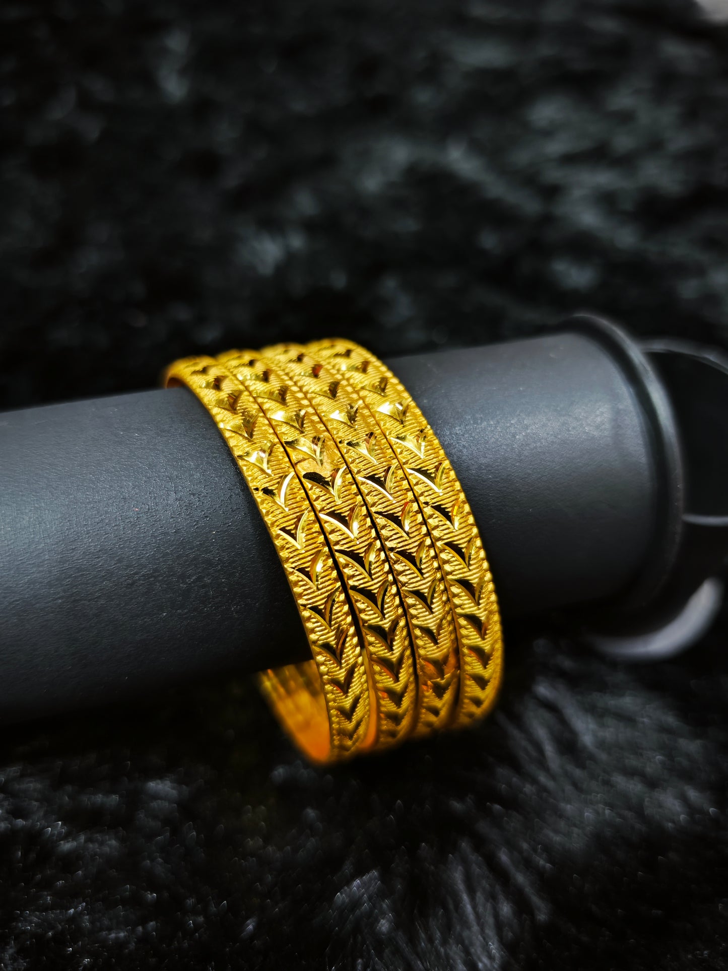 gold covering bangles 6351