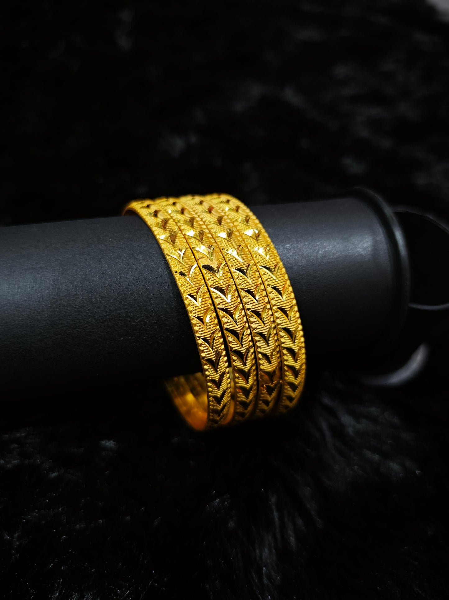gold covering bangles 6351