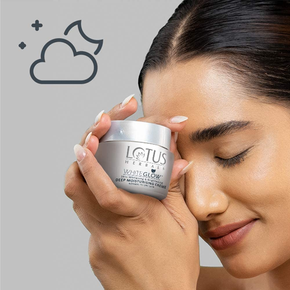 Lotus Herbals WHITEGLOW Skin Brightening & Nourishing Night Cream